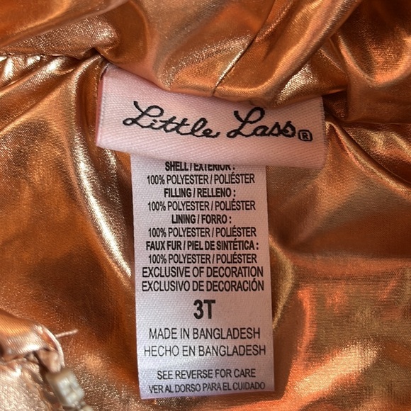 Vest with hood - Picture 2 of 5